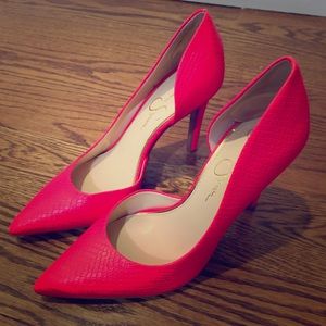 Pumps hot pink!